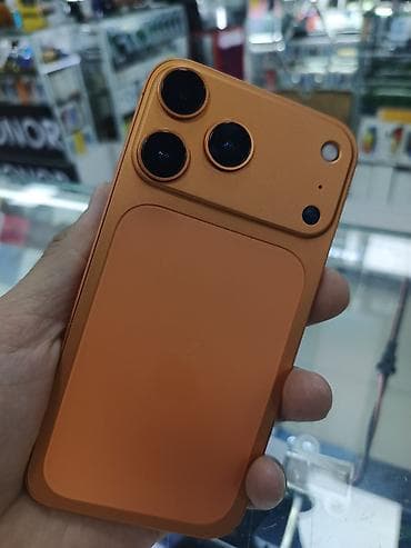 IPhone 11, Б/у, 128 ГБ, Оранжевый, Чехол, 84 %