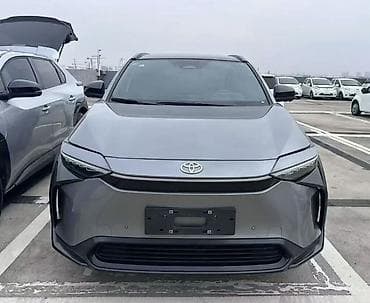 go park: Toyota bZ4X: 2023 г., Электромобиль, Кроссовер — 4