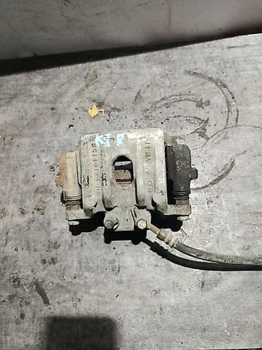 смазка для направляющих суппортов: Передний правый суппорт Kia — 1