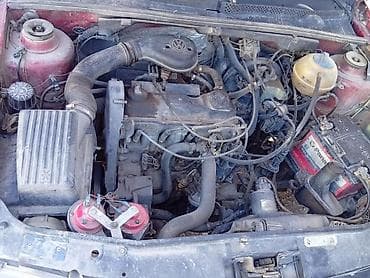 e36 е36: Volkswagen Golf: 1992 г., 1.8 л, Механика, Бензин, Хэтчбэк — 10