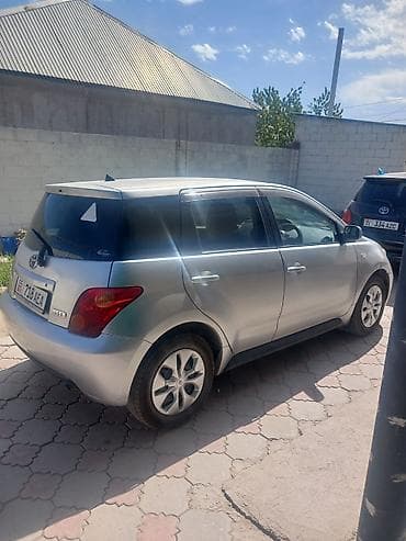Продажа авто: Toyota Ist: 2002 г., 1.3 л, Автомат, Бензин, Хэтчбэк — 1