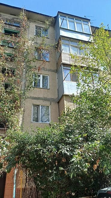 3 комнаты, 59 м², 8 мкр 104 серия, 5 этаж — 4