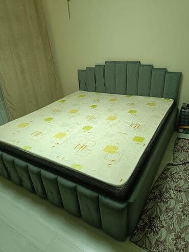 спальные гарнитуры в рассрочку: Двуспальная кровать, С мягким изголовьем, длина - 200 см — 4