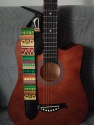 Продам гитару 🎸 38 размера✅ АКУСТИКА ✅ НОВЫЙ ✅ 🛵доставка бесплатная по