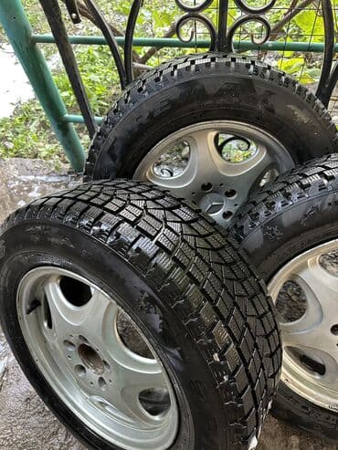 Колеса в сборе 235 / 60 / R 16, Новый, Комплект, Литые, отверстий - 5