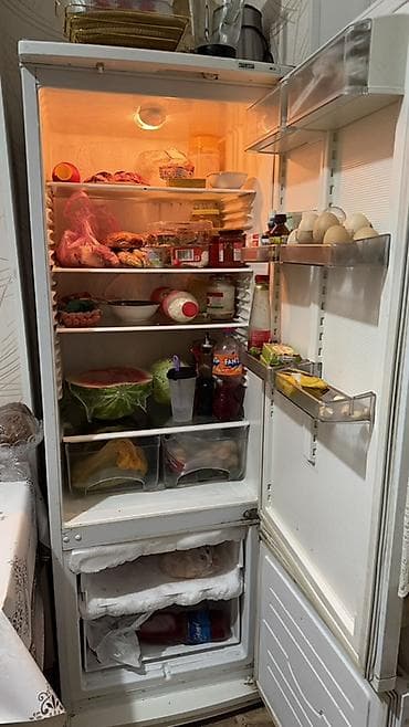 Ашкана техникасы: Муздаткыч Atlant, Колдонулган, Эки камералуу, 60 * 180 * — 3