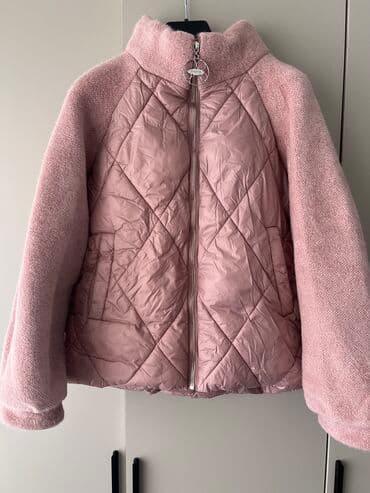 Турецкая Весенне-осенняя куртка в идеальном состоянии, размер С