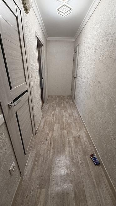 шлагбаум: 2 комнаты, 43 м², Хрущевка, 1 этаж, Дизайнерский ремонт — 2