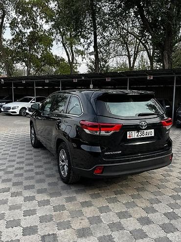 range rower: Toyota Highlander: 2020 г., 2 л, Автомат, Бензин, Кроссовер — 4