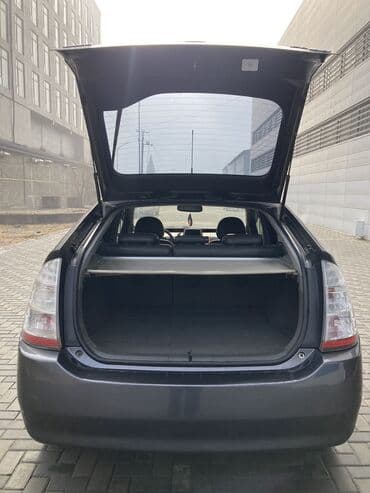 гибридные авто: Toyota Prius: 2008 г., 1.5 л, Автомат, Гибрид, Хэтчбэк — 4