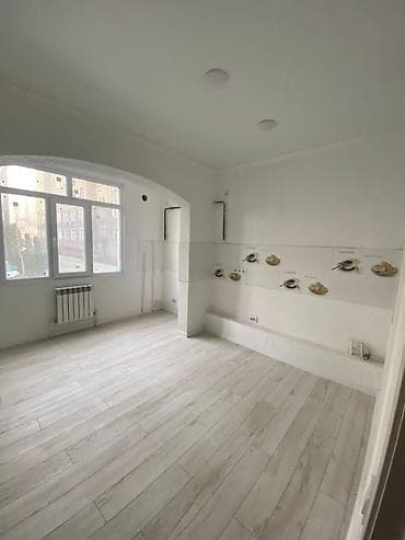 70: 2 комнаты, 70 м², 106 серия улучшенная, 1 этаж, Евроремонт — 4