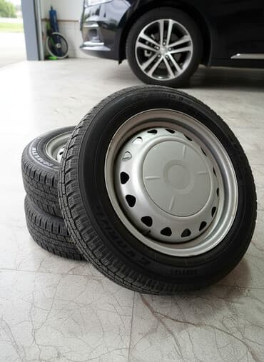 Колеса в сборе 175 / 65 / R 15, Б/у, Комплект, отверстий - 4