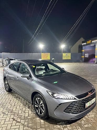 roewe ei5: BYD Qin: 2025 г., 1.5 л, Вариатор, Электромобиль, Седан — 2
