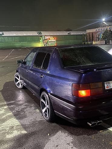 вента токмок: Volkswagen Vento: 1992 г., 1.8 л, Механика, Бензин, Седан — 2