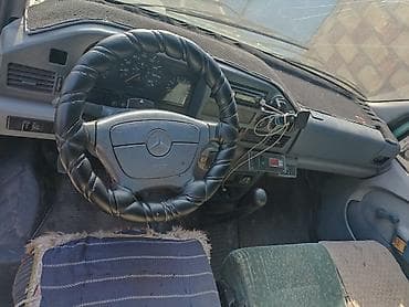 2 8: Легкий грузовик, Mercedes-Benz, Стандарт, Б/у — 4