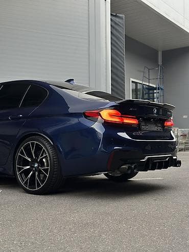 Транспорт: BMW 5 series: 2018 г., 4.4 л, Автомат, Бензин, Седан — 7