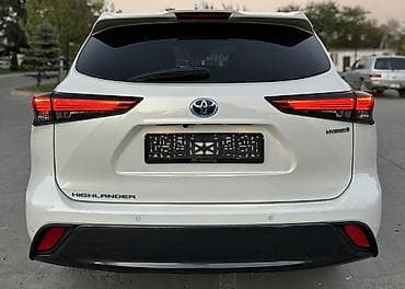 водный катер: Toyota Highlander: 2020 г., 2.5 л, Автомат, Гибрид, Кроссовер — 7