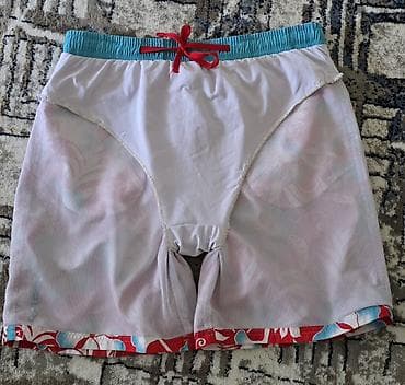 аниме вещи: Мужские шорты, 2XL, Б/у, цвет - Красный, Самовывоз — 2