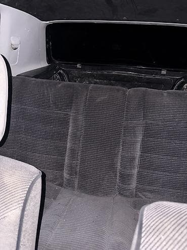 x 7: Volkswagen Golf: 1993 г., Механика, Хэтчбэк — 3