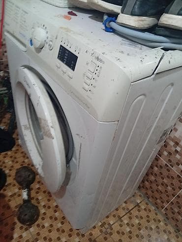 alcatel lucent: Белая стиральная машина с фронтальной загрузкой. Оснащена электронной — 1