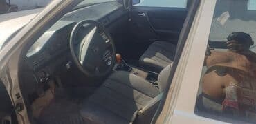 мерс 124 купе: Mercedes-Benz E-Class: 1989 г., Седан — 7