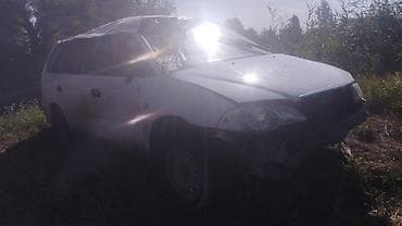 бити машина: Honda Odyssey: 2000 г., 2.3 л, Автомат, Бензин, Минивэн — 5