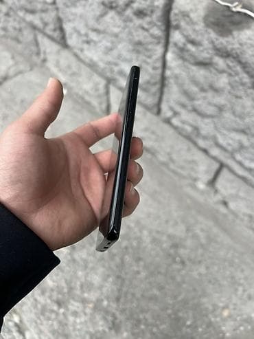 pixel 9a: Samsung Galaxy S9, Б/у, 64 ГБ, цвет - Черный, 2 SIM — 4