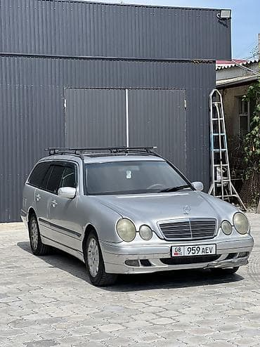 Mercedes-Benz : 2001 г., 2.2 л, Автомат, Дизель, Универсал