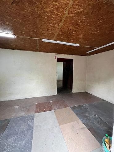 сдаю участок в аренду: Срочно СДАЕТСЯ комерческое помещение вместе домом участком ул Медерова — 8