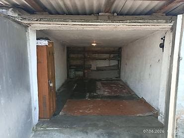 помишения в аренду: 18 м², Бетонный — 4