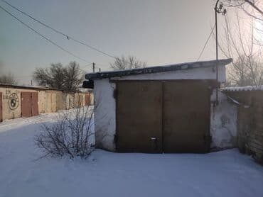 20 м², Кирпичный | Смотровая яма, Подвал, погреб