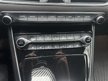 грандеур: Hyundai Grandeur: 2018 г., 3 л, Типтроник, Газ, Седан — 7