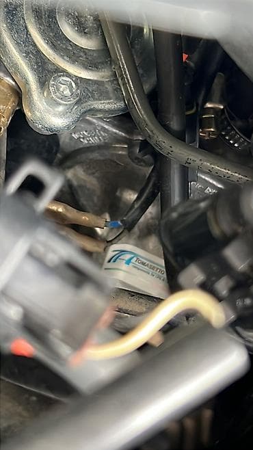 Продаю газ все в комплекте 4 целиндра 
Цена 35000 — 3