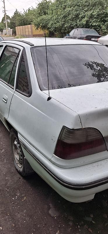 vin code: Daewoo Nexia: 2000 г., 1.5 л, Механика, Бензин, Седан — 3