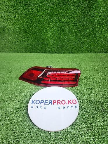 оригинальные: KIA Carnival KA4 Фонарь задний наружный правый — 1