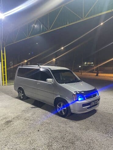 домик на колесо: Honda Stepwgn: 2001 г., 2 л, Автомат, Бензин, Минивэн — 4