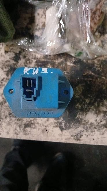 Автозапчасти: Kia 2004 г., Б/у, Оригинал — 1