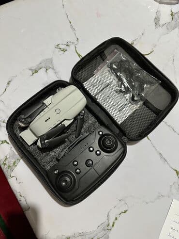 телефон 20000: Дрон 
С камерой — 1