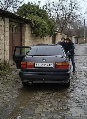 гольф 2 салон: Volkswagen Vento: 1992 г., 1.8 л, Механика, Бензин, Седан — 3