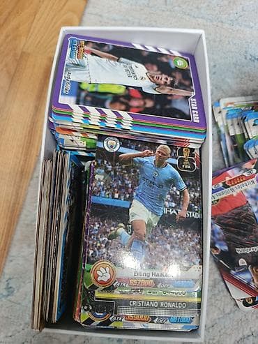 city: Футбольные карточки 300-400штук есть легендарные футболисты есть — 2