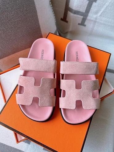 Босоножки, сандалии, шлепанцы: Розовые сандалии Hermès 🌸 Носила всего 2 раза, состояние отличное, без — 1
