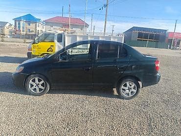 mark 2 qualis: Toyota Platz: 2001 г., 1.5 л, Автомат, Бензин, Седан — 2