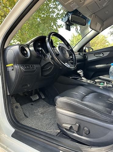 кулиса мерседес 124 4 ступка: Kia K3: 2018 г., 1.6 л, Автомат, Бензин, Седан — 8