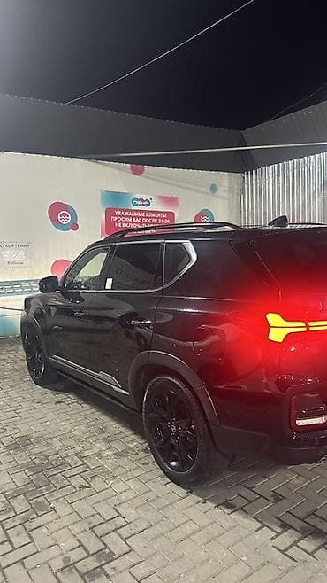 паджеро горный: SsangYong Rexton чёрный цвет, современный брутальный дизайн. Кузов и — 4