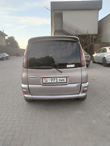 Транспорт: Toyota Funcargo: 2002 г., 1.3 л, Автомат, Бензин, Универсал — 6