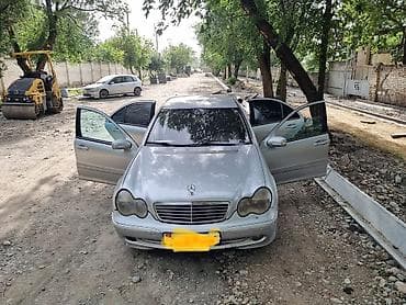 Транспорт: Mercedes-Benz : 2000 г., 2 л, Автомат, Газ, Седан — 3