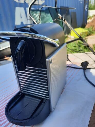 Кофеварка, кофемашина, Б/у at lalafo.kg Кофеварка, кофемашина, Б/у