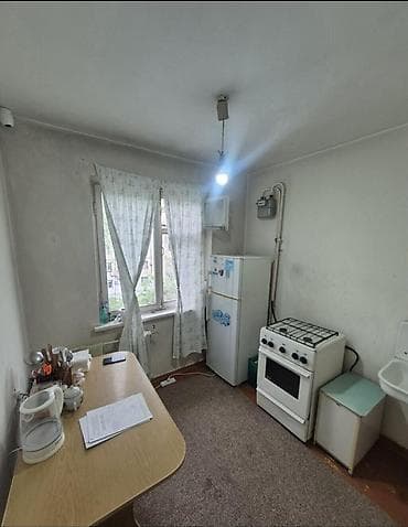 шакирова: 1 комната, 32 м², 104 серия, 4 этаж, Косметический ремонт — 3