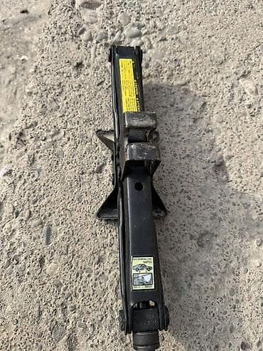 Таңгактоо товарлары: Ромбический домкрат для автомобиля. - Тип: механический ромбический — 1