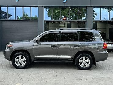 byd leopard: Toyota Land Cruiser: 2011 г., 4.7 л, Автомат, Бензин, Внедорожник — 3
